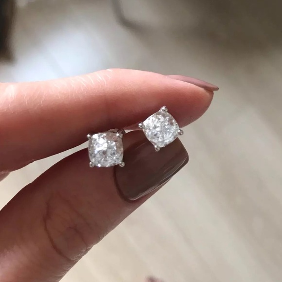 1ct Cushion Cut Solitaire Studs - Picture 6 of 17